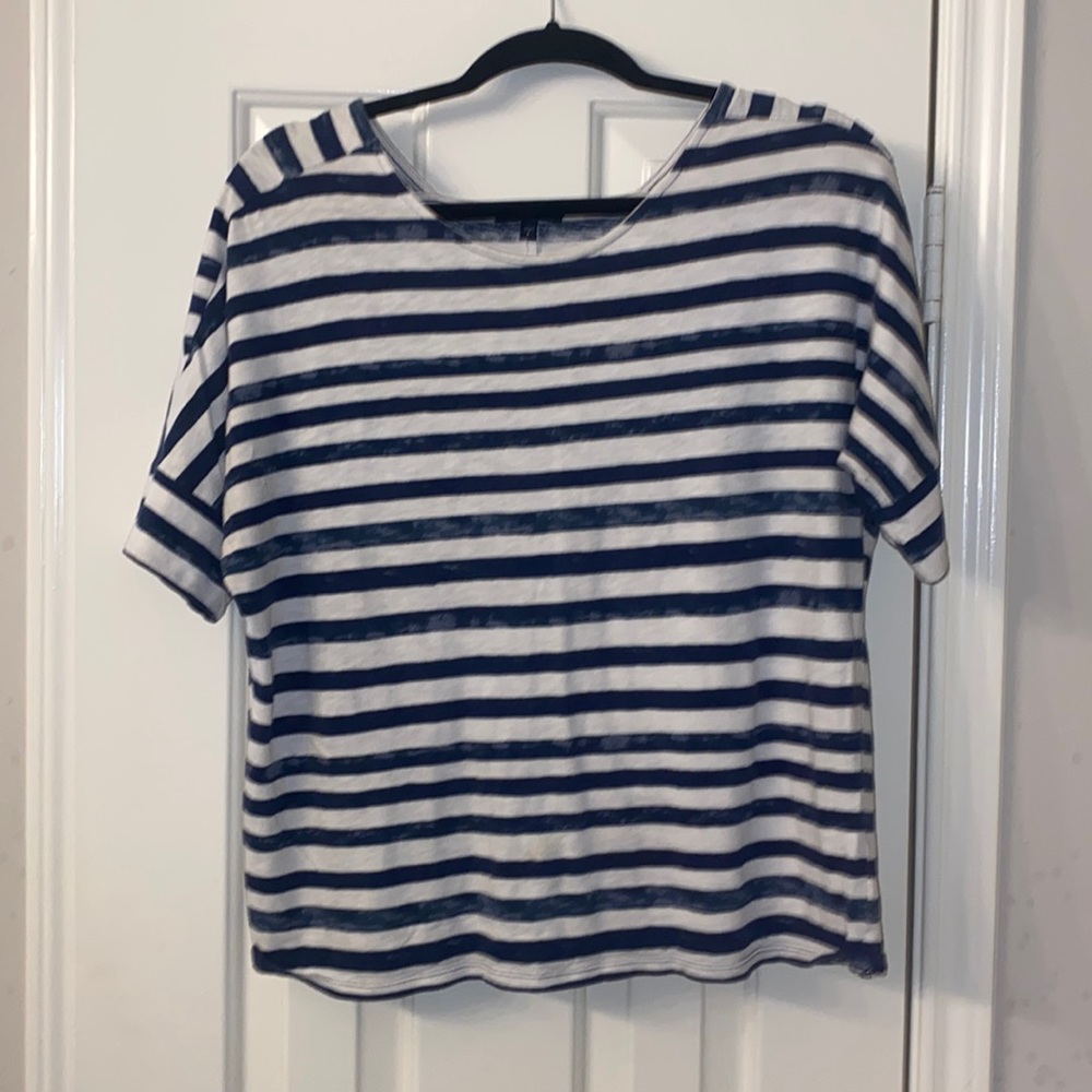 Scoop Neck Gap Top, Size Large